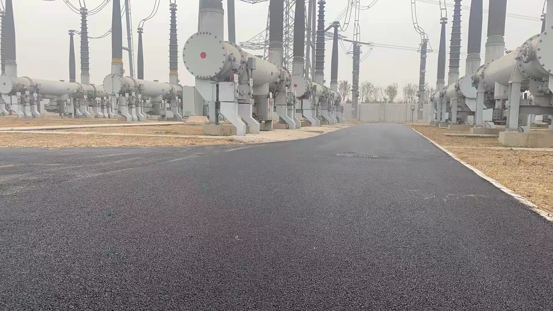 工廠瀝青路面施工